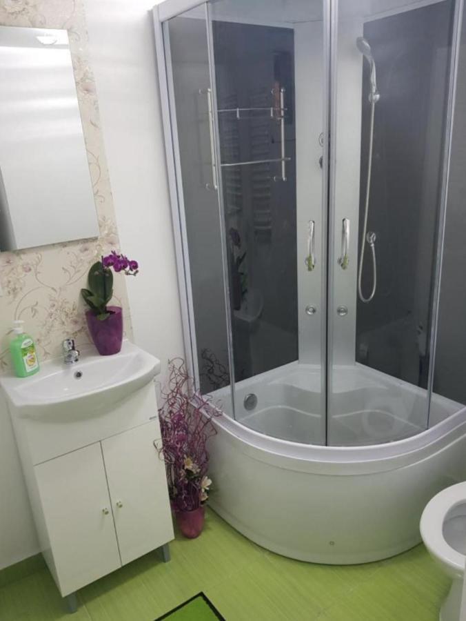 Wall St House Сибиу Экстерьер фото