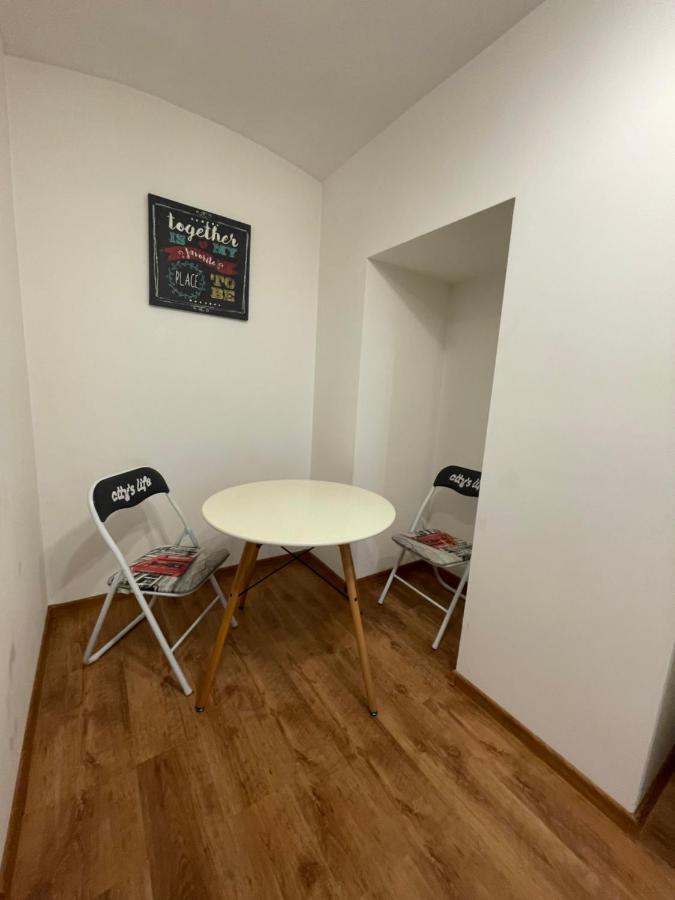 Wall St House Сибиу Экстерьер фото